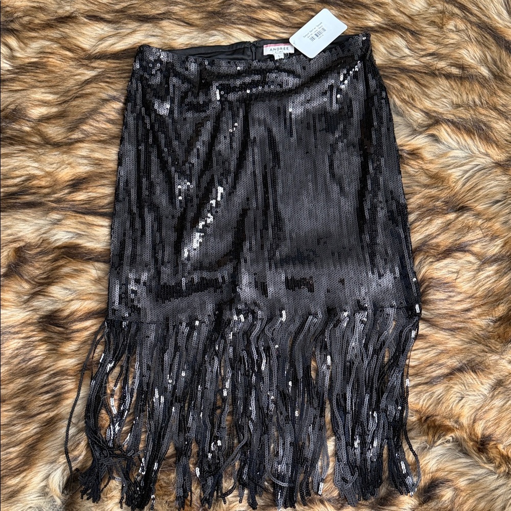 ANDREE BY UNIT Black Sequin Skirt